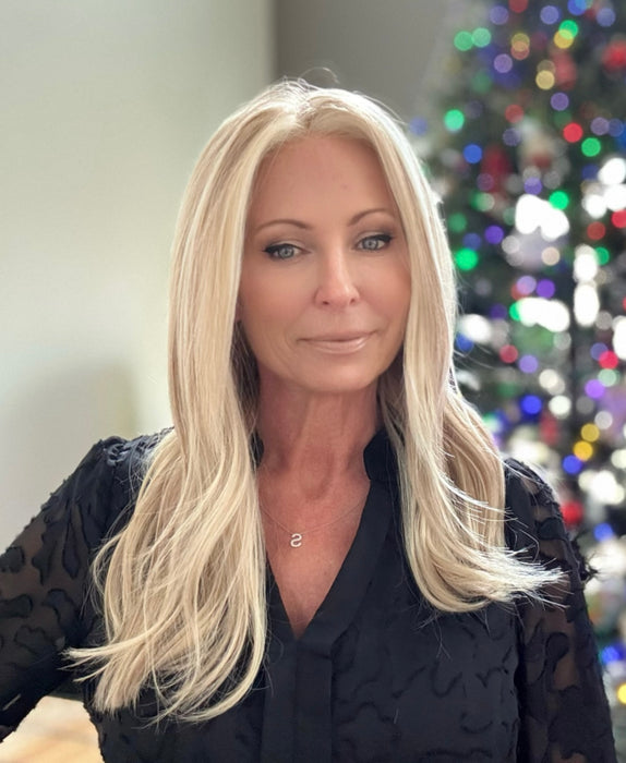 Flora in Iced Almond